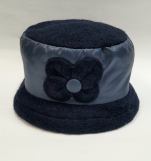 Dámský klobouk s kytičkou- modrý